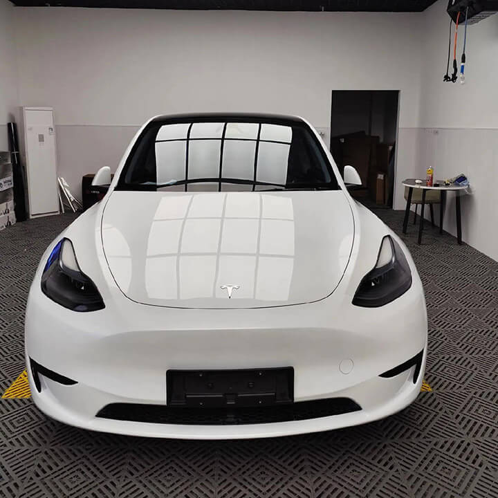 Tesla model Y clear PPF installation (6) Tesla white model Y clear PPF installation